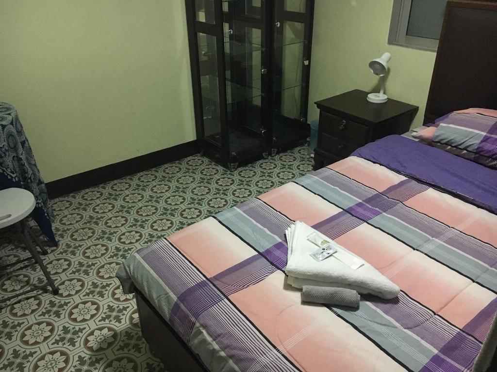 Jeesnail Guesthouse Bangkok Bagian luar foto